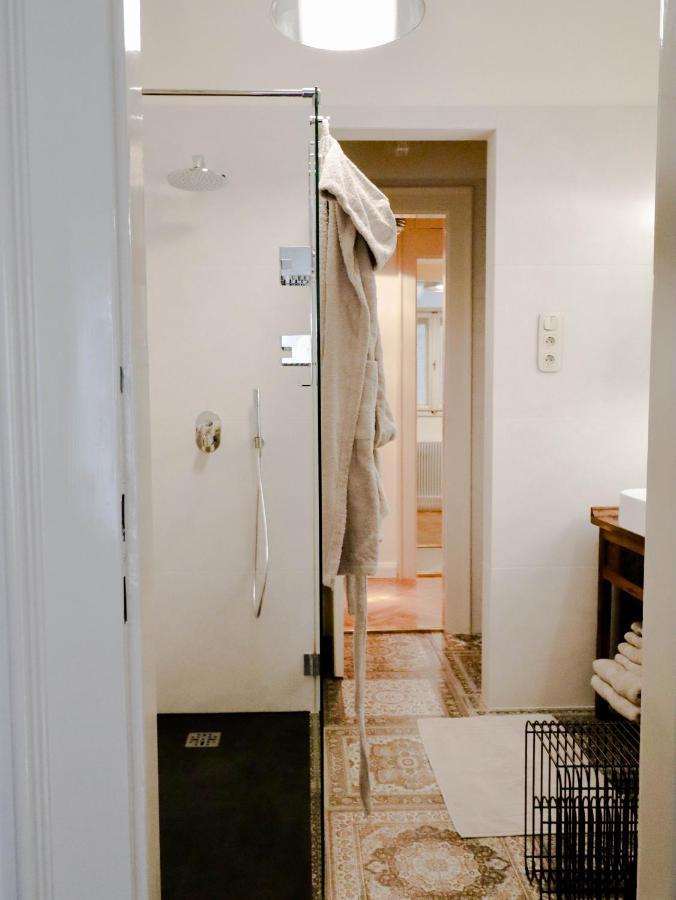 Hiraeth Home Budapest Luaran gambar